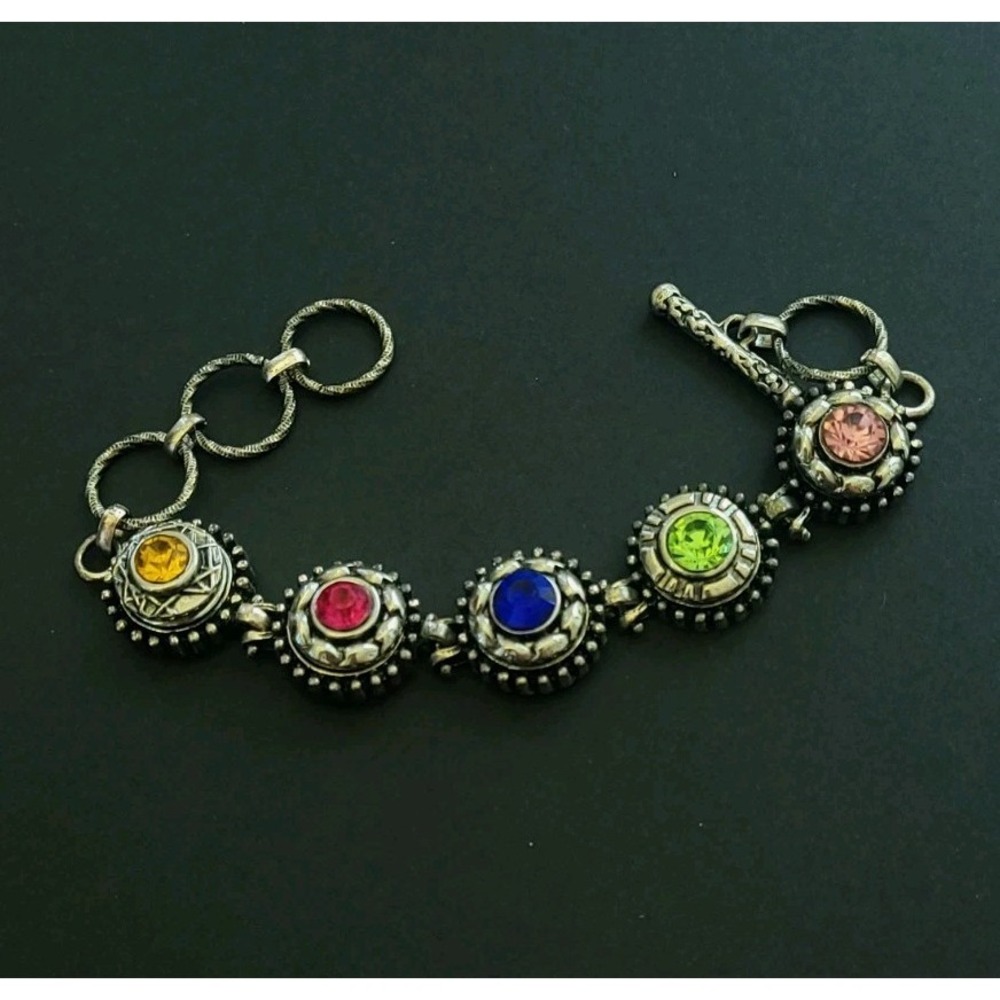 Vintage Multicolor Rhinestone Medallion Bracelet Silver Tone Toggle 7"